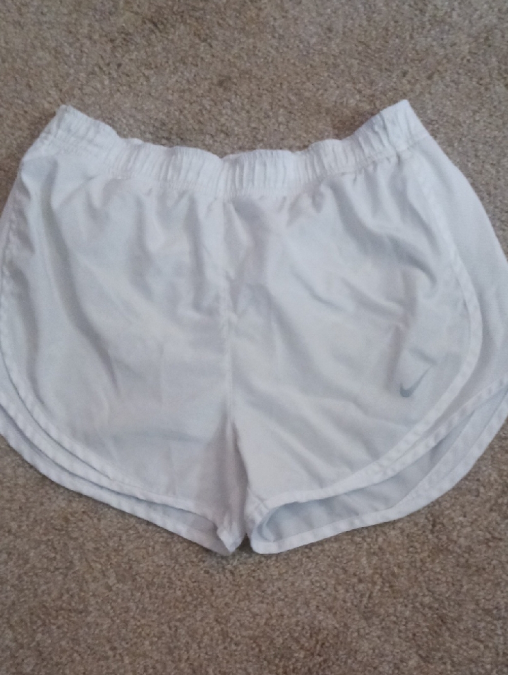 Nike White Women’s Athletic Shorts with Subtle Swoosh